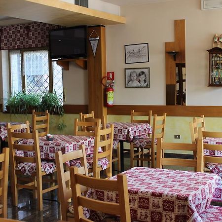 Albergo Napoleone 산탐브로지오 디 발폴리첼라 외부 사진